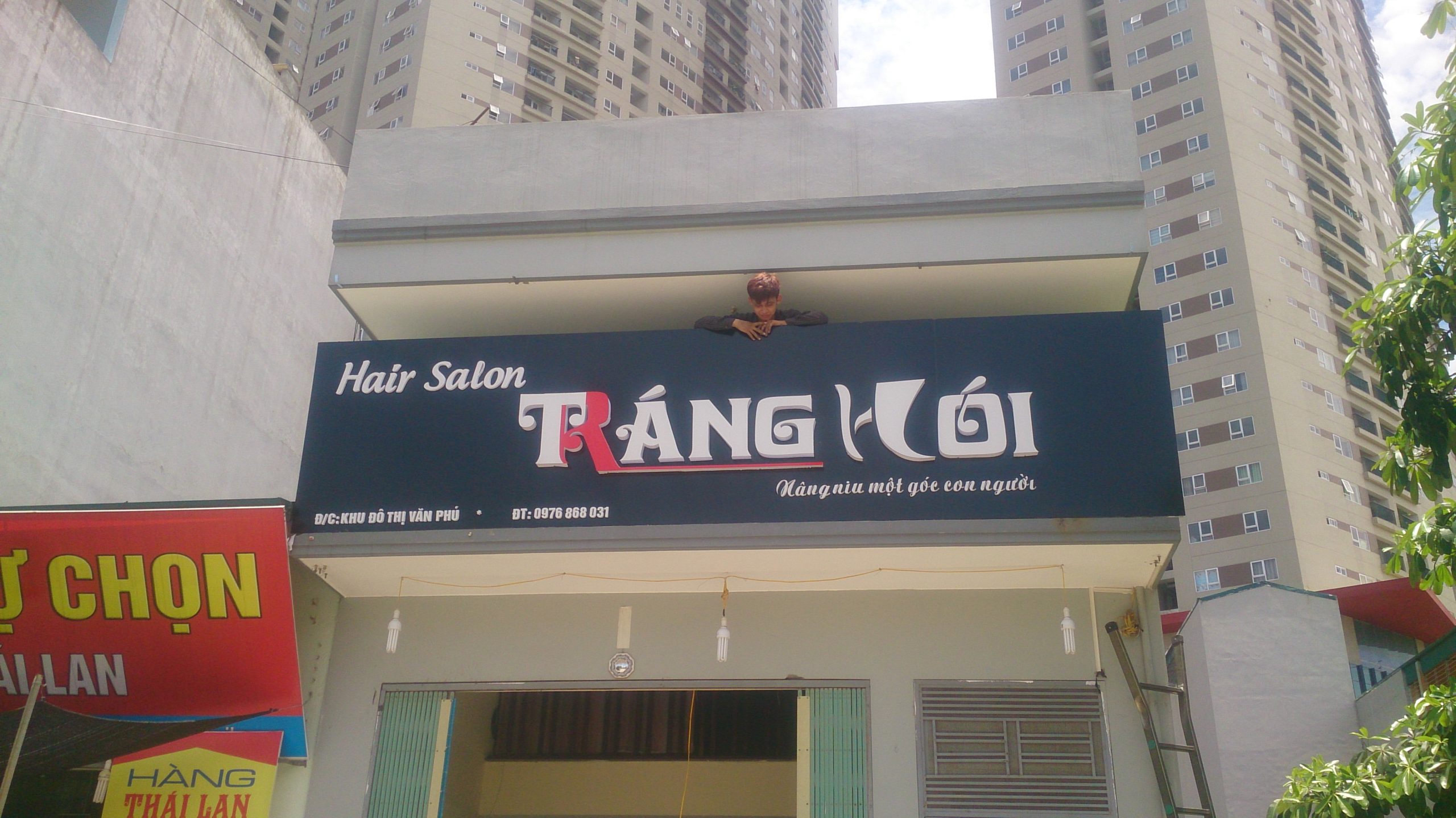 Biển quảng cáo Salon tóc Tráng Hói
