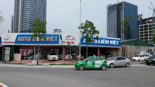 Bien quang cao oto dep