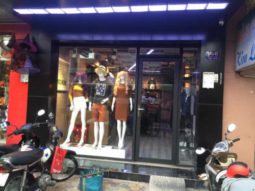 bien-quang-cao-shop-quan-ao-hn