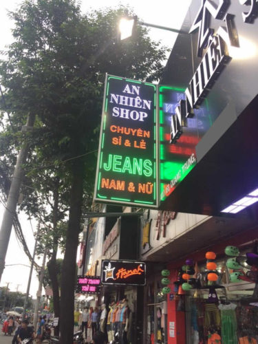 Biển quảng cáo Shop
